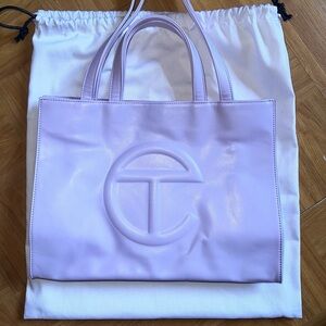 TEFLAR MEDIUM SHOPPING BAG
LAVENDER